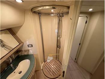 Azimut 62 Fly