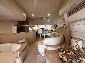 Azimut 62 Fly