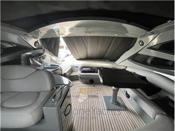 Pershing 52