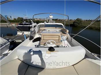 Aicon 56' Fly Bridge