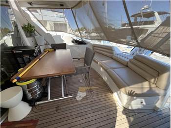 Aicon 56' Fly Bridge