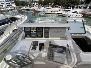 Ferretti Yachts FERRETTI 530