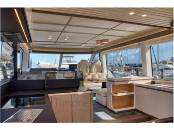 Azimut Magellano 60