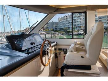 Azimut Magellano 60