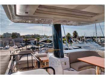 Azimut Magellano 60