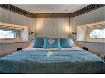 Azimut Magellano 60