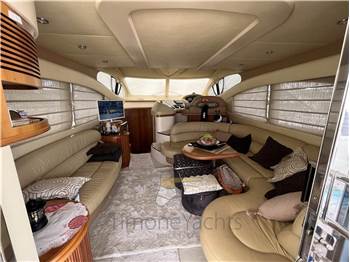 Azimut 46E