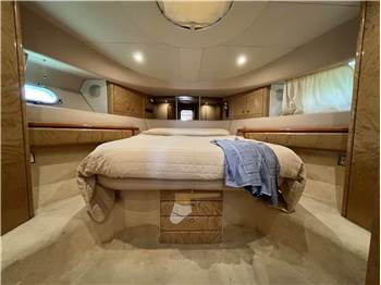 Princess Yachts 60