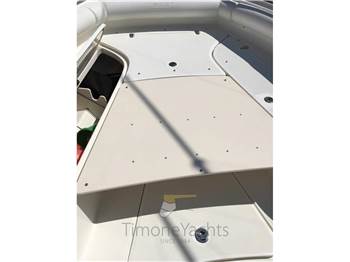 Boston Whaler OUTRAGE 320