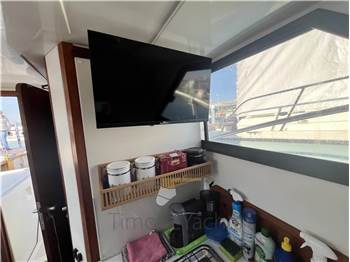 Sette Mari F 27 Fly America