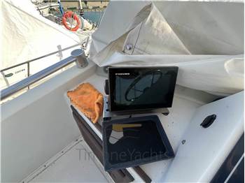 Sette Mari F 27 Fly America