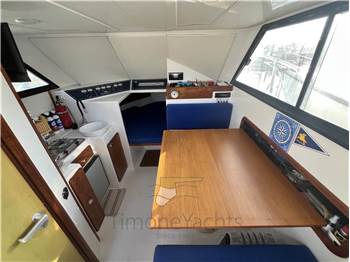 Sette Mari F 27 Fly America