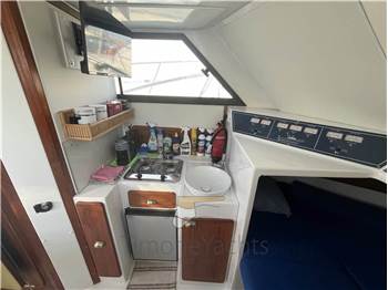 Sette Mari F 27 Fly America