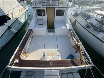 Sette Mari F 27 Fly America