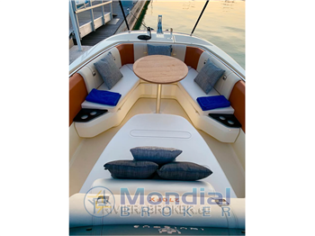 INVICTUS 270 FX T.TOP
