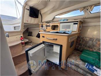 BAYLINER 2455 CIERA SUNBRIDGE