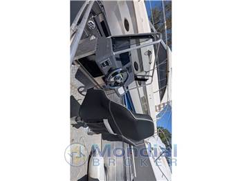 SILVER BOAT VENEET SHARK CCX