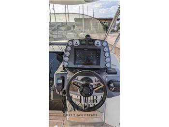 SACS STRIDER 11 SUNDECK EFB