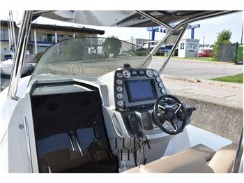 SACS STRIDER 11 SUNDECK EFB