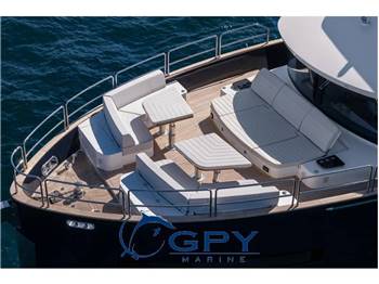 Sirena Yachts Sirena 78 Hybrid