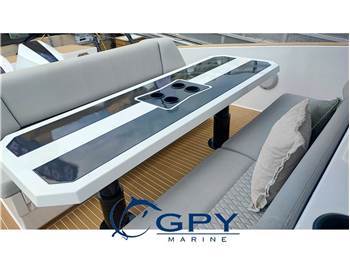 Tesoro Yachts 40 GTS