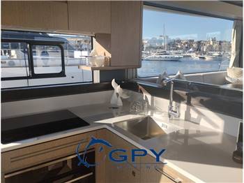 Sirena Yachts Sirena Yachts 48