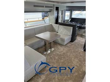 Sirena Yachts Sirena Yachts 68