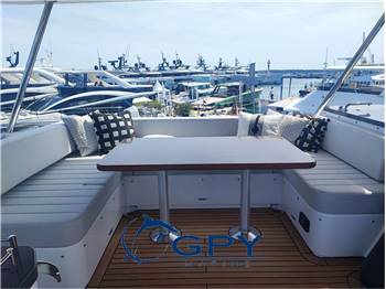 Sirena Yachts Sirena 60