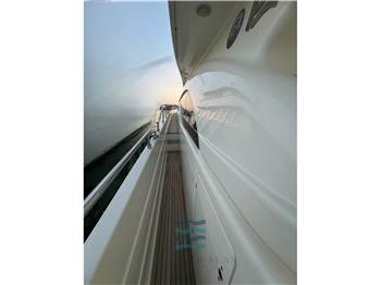 Ferretti Yachts FERRETTI 680