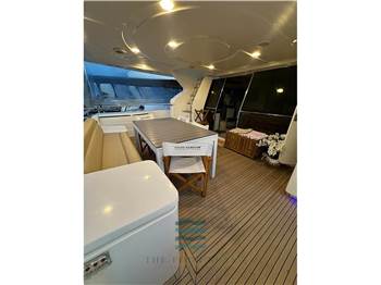 Ferretti Yachts FERRETTI 680