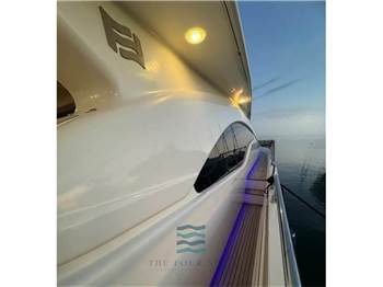 Ferretti Yachts FERRETTI 680
