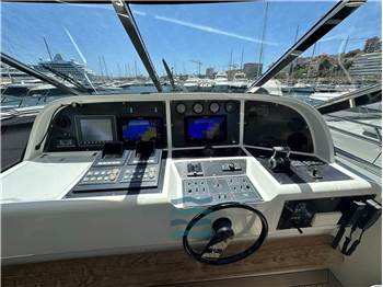 Overmarine Mangusta 80 HT