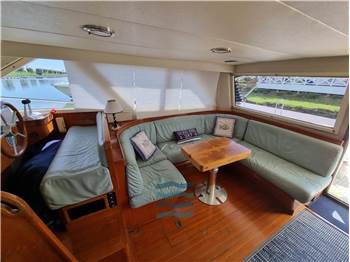 Uniesse Marine UNIESSE 42 Fly