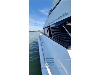 Uniesse Marine UNIESSE 42 Fly