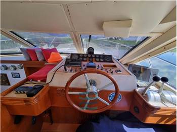 Uniesse Marine UNIESSE 42 Fly