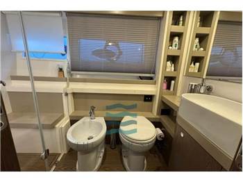 Ferretti Yachts FERRETTI 550