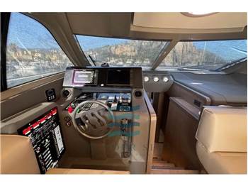 Ferretti Yachts FERRETTI 550