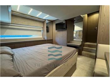 Ferretti Yachts FERRETTI 550