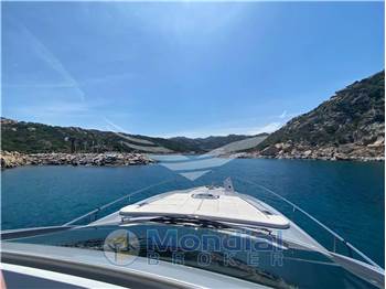 Pershing 62