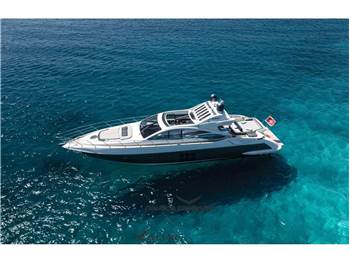 Azimut 68S
