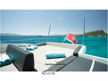 Azimut 68S