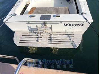 Bertram Yacht 26' SF