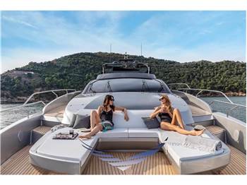 Riva 90 Argo