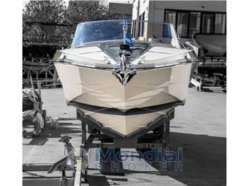 Riva SAINT TROPEZ
