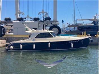 Mochi Craft 44 DOLPHIN