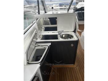Princess Yachts V 48 OPEN