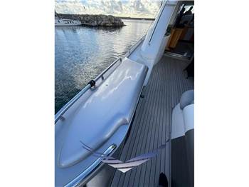 Pershing Pershing 76