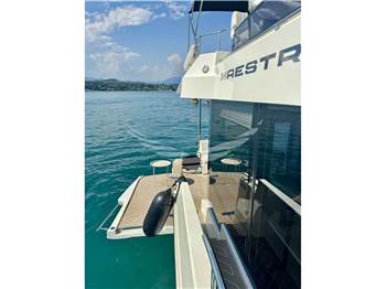 Cobra Yachts MAESTRO 42