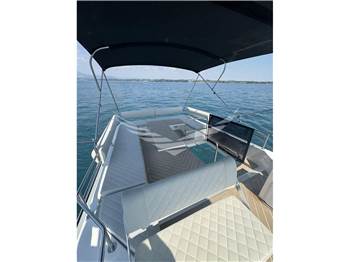 Cobra Yachts MAESTRO 42
