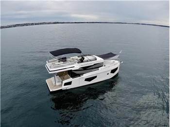 Cobra Yachts MAESTRO 42